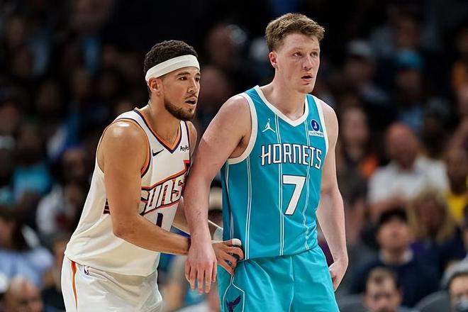 终于找回了手感！黄蜂侧翼新秀强势输出帮助球队战胜了太阳？